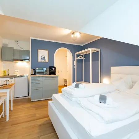 Nettes Kleines Mit Stellplatz * Würzburg