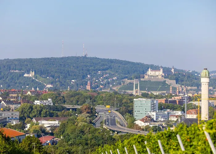 Nettes Kleines Mit Stellplatz Apartmán